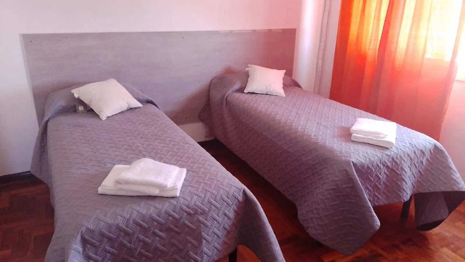 Apartamento Alojamiento Comodo En El Centro Mendoza