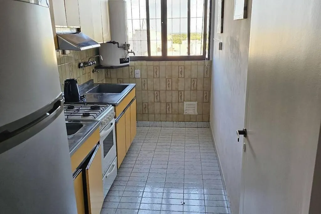 Alojamiento Comodo En El Centro Mendoza Apartamento